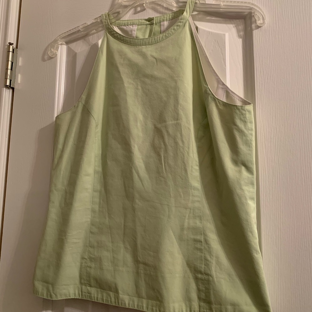 Lilly Pulitzer top size 2